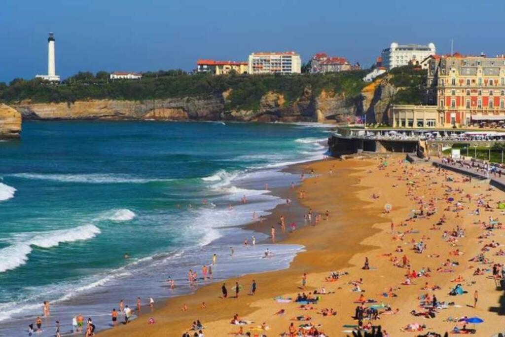 Exceptionnel : Hypercentre Biarritz T2 Avec Patio Daire Dış mekan fotoğraf